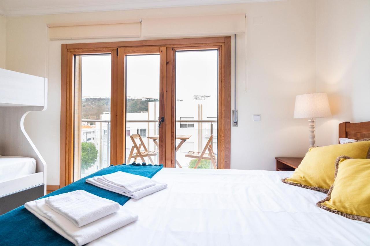 Gonzalo'S Guest Apartments - Nazare 1Br Sea View Экстерьер фото