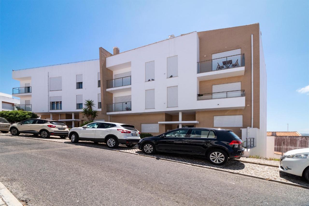 Gonzalo'S Guest Apartments - Nazare 1Br Sea View Экстерьер фото